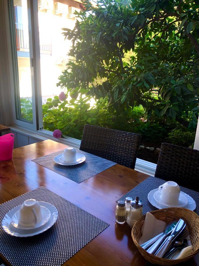 Hotel B&B Chamberlain 米欧纳 外观 照片